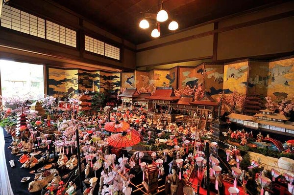 【光・下松・徳山発】つやざき漁港食堂・空と海で食す豪快漁港めし&旧伊藤伝右衛門邸「座敷雛」 日帰り2